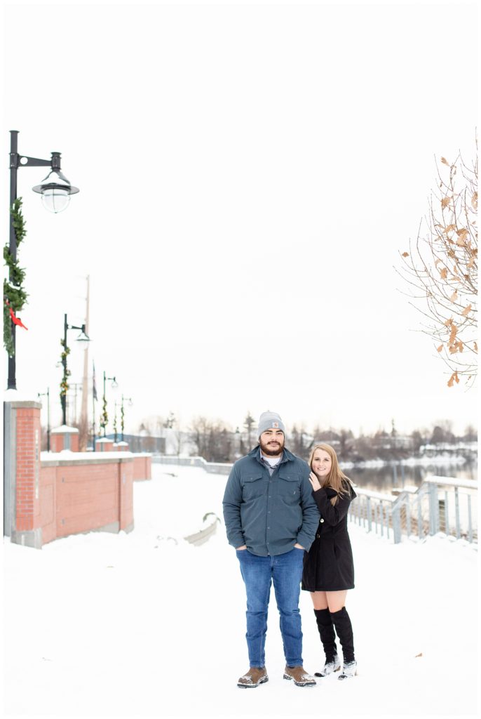 December engagement photoshoot in the snow